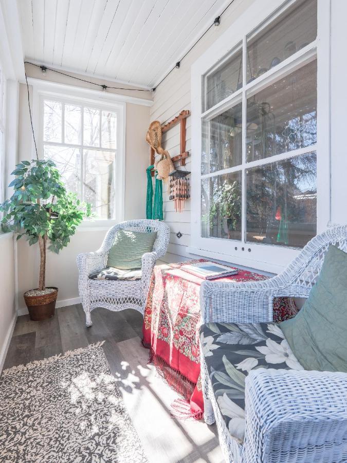 Craftsman'S Loft - Heritage Charm - Ac - 5 Min Dt Calgary Exterior photo