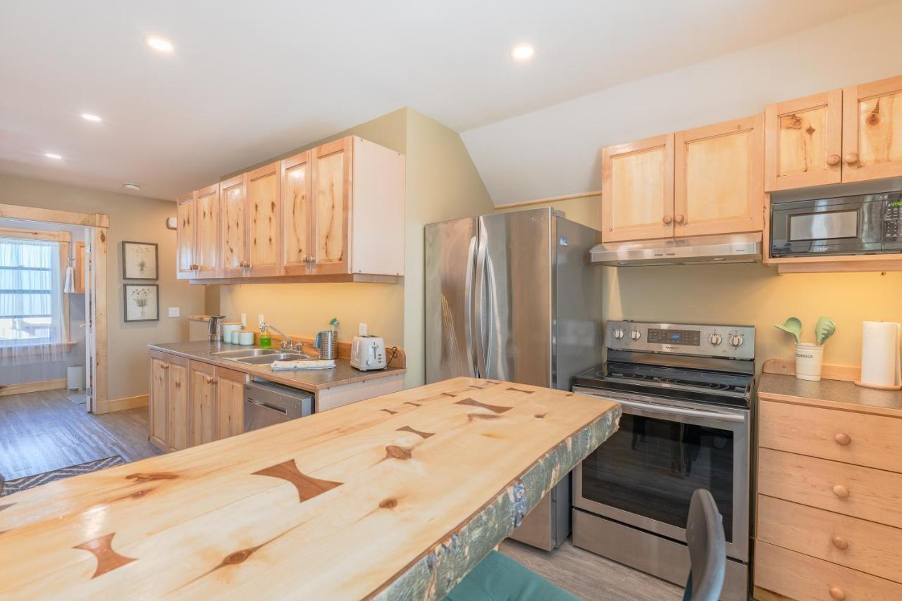 Craftsman'S Loft - Heritage Charm - Ac - 5 Min Dt Calgary Exterior photo